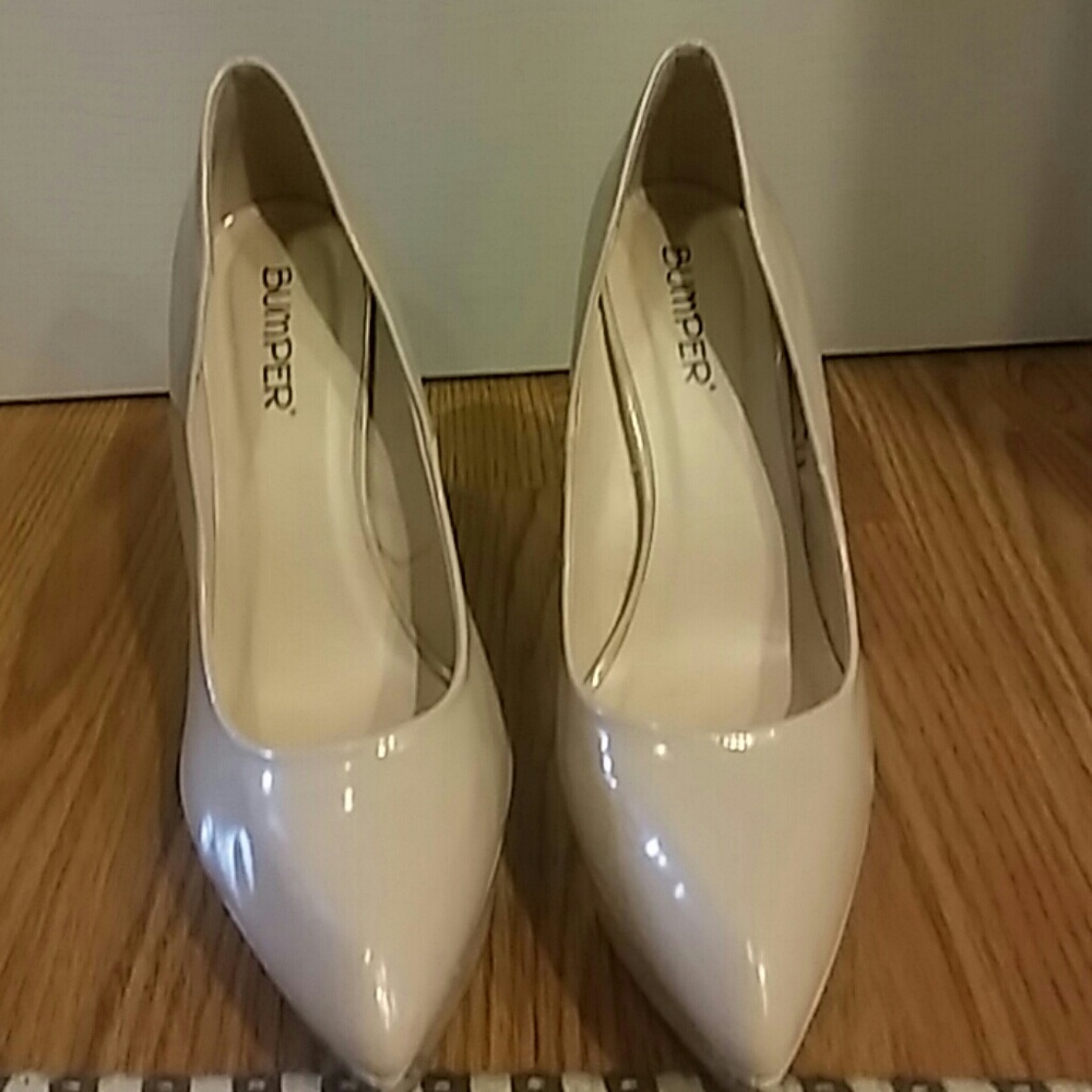 High Heels 👠 - Picture 2 of 5